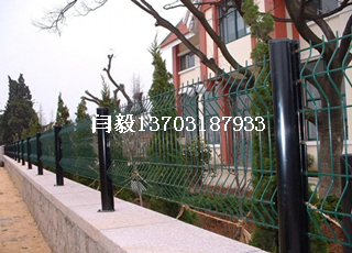 桃形立柱護欄網