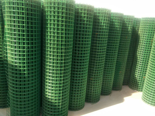 綠色鐵絲網